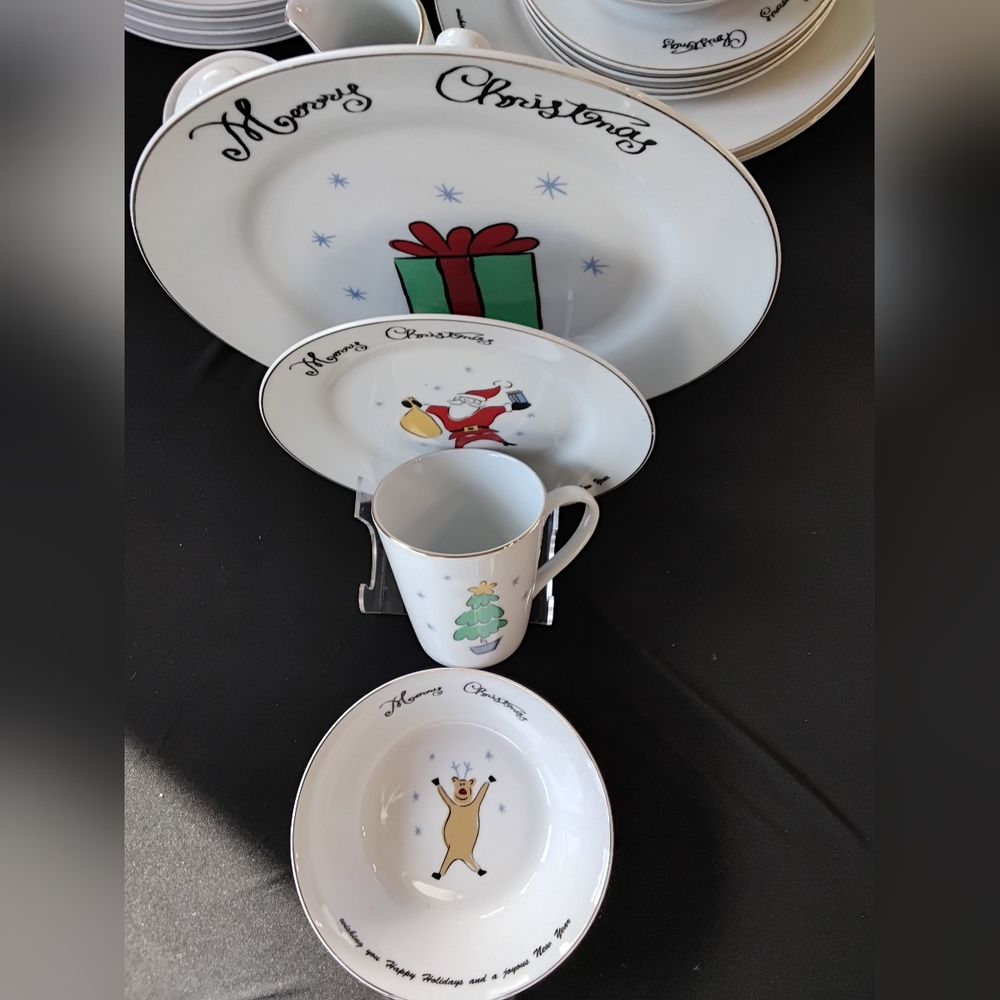 Merry Brite Charming Holiday Dinnerware 4 Pcs Place.  Setting MB